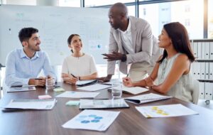 per lavorare in Italia serve un visto di lavoro